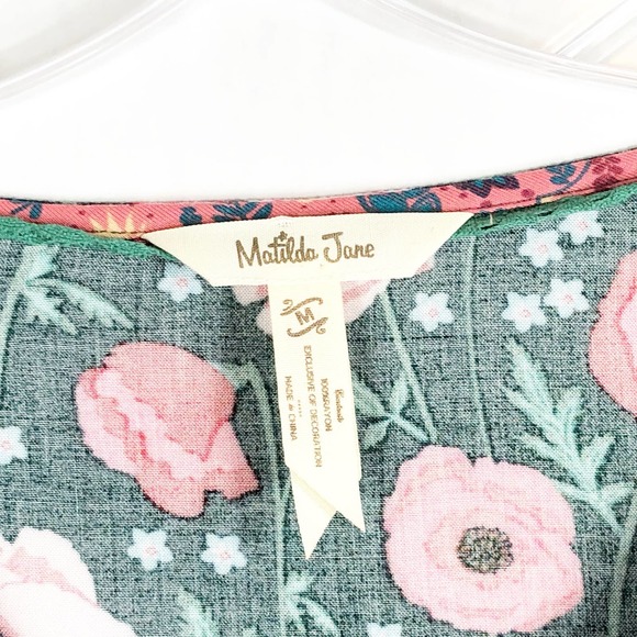 Matilda Jane Medium Top Yesteryear Blouse Green Pink V Neck Button Down 1429 - Picture 7 of 9